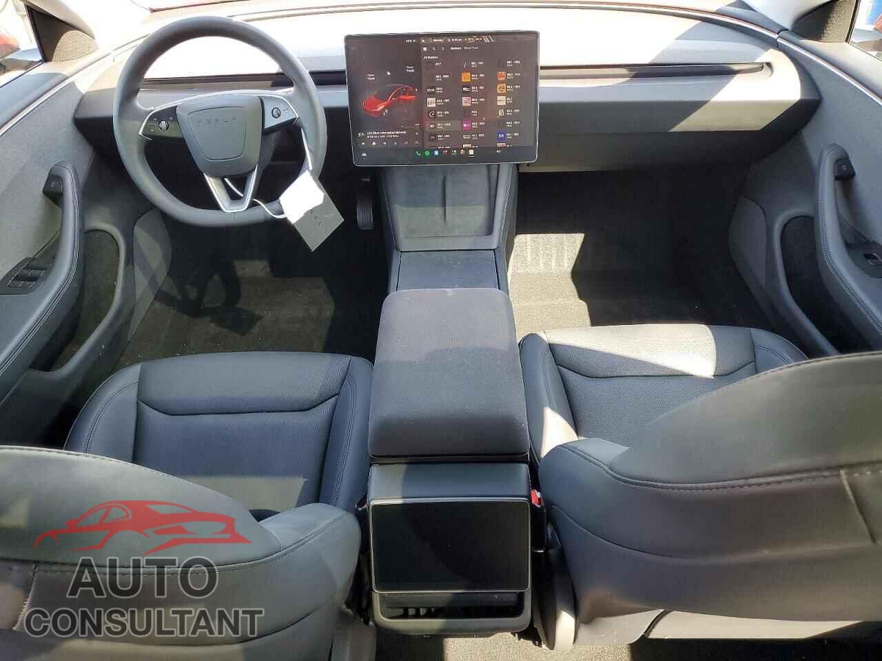 TESLA MODEL 3 2024 - 5YJ3E1EA5RF725095