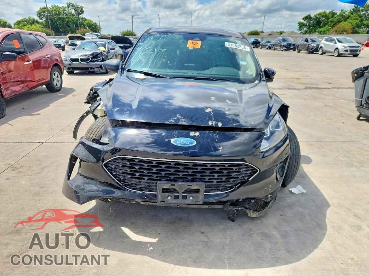 FORD ESCAPE 2020 - 1FMCU0G67LUA10108