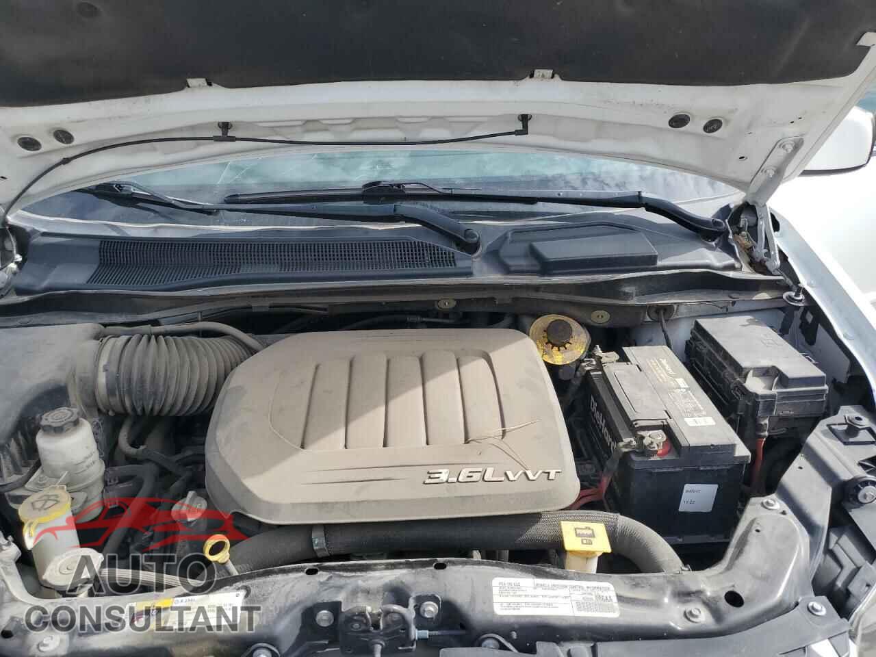 DODGE CARAVAN 2017 - 2C4RDGEG2HR741018
