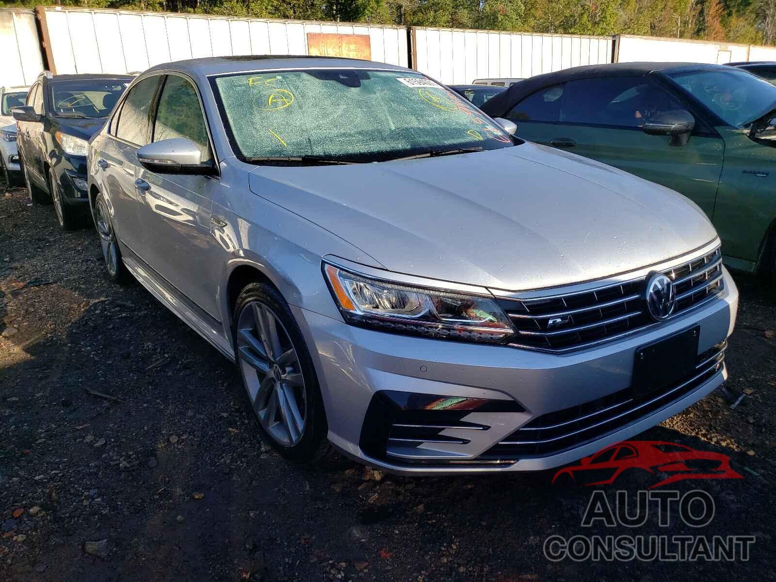 VOLKSWAGEN PASSAT 2019 - 1VWMA7A38KC001203