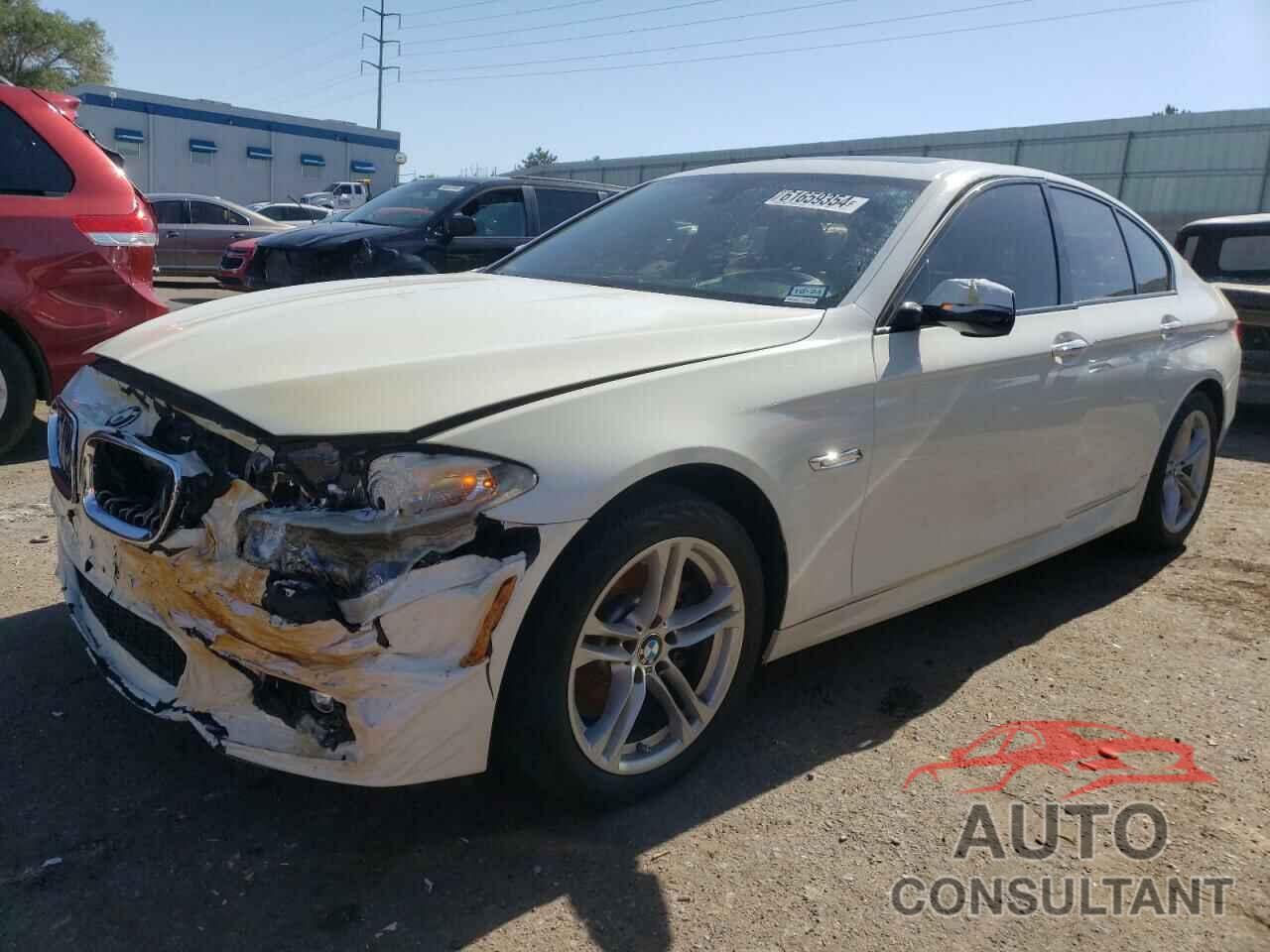 BMW 5 SERIES 2016 - WBA5A5C52GD525407