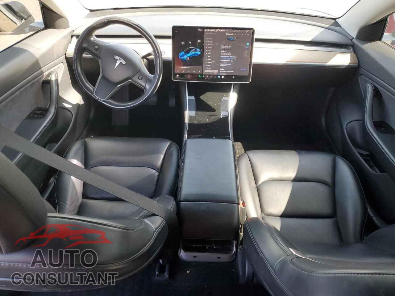 TESLA MODEL 3 2018 - 5YJ3E1EB7JF184712