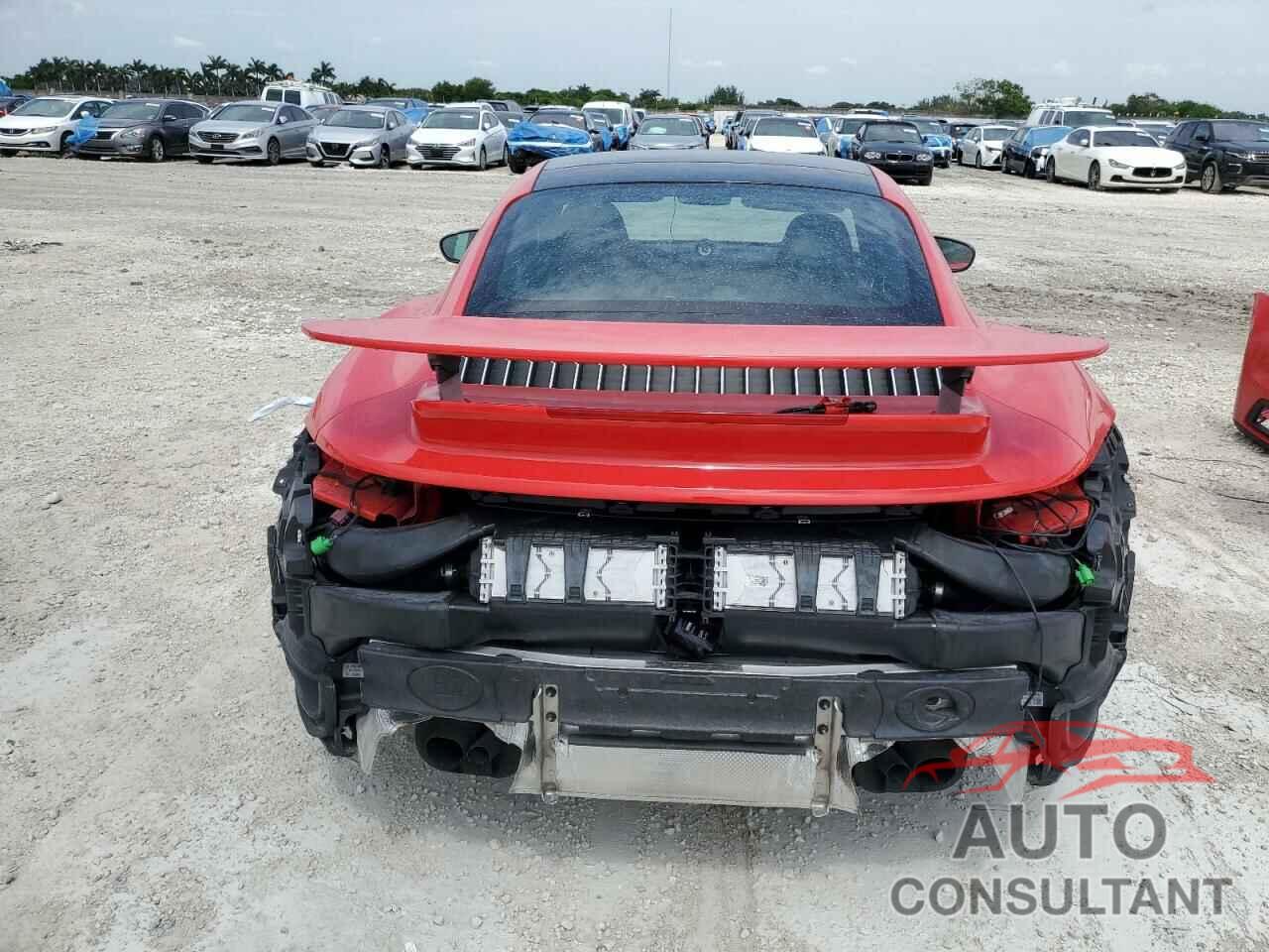 PORSCHE 911 2021 - WP0AD2A93MS258041