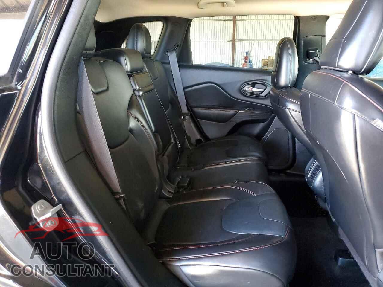 JEEP CHEROKEE 2015 - 1C4PJMBS8FW667597