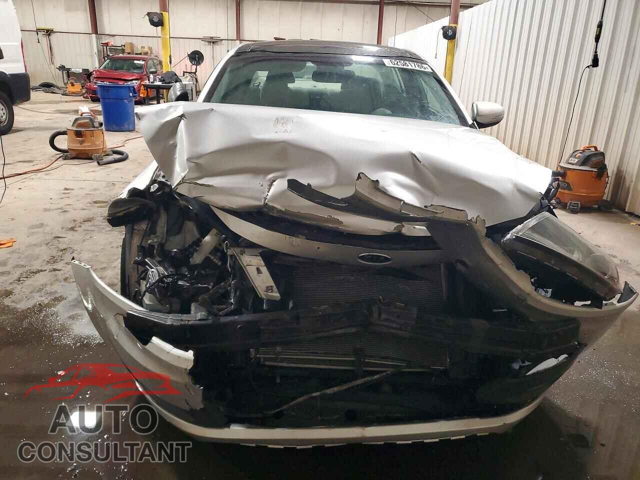 KIA OPTIMA 2011 - KNAGN4A70B5121472