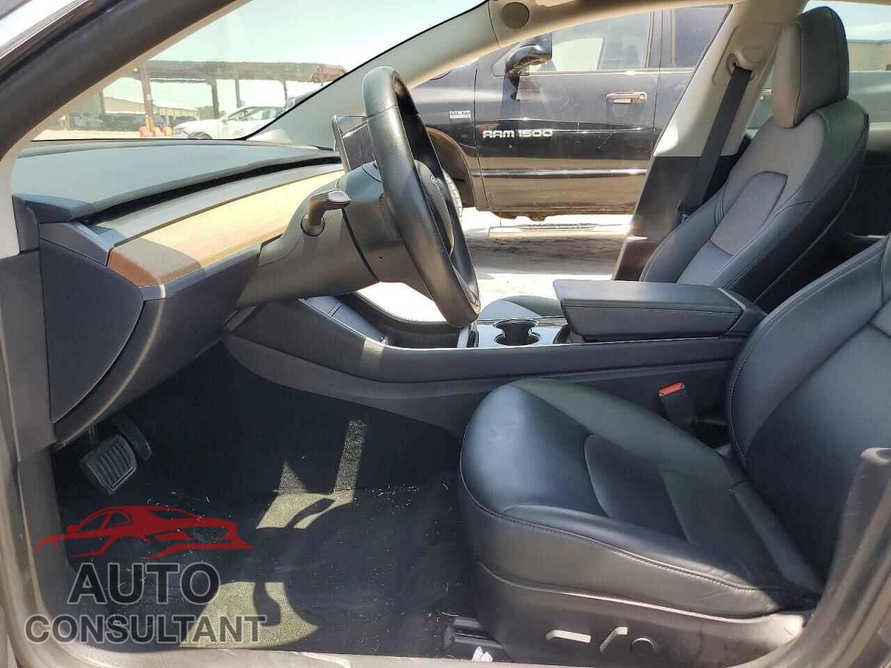 TESLA MODEL 3 2018 - 5YJ3E1EA3JF158969