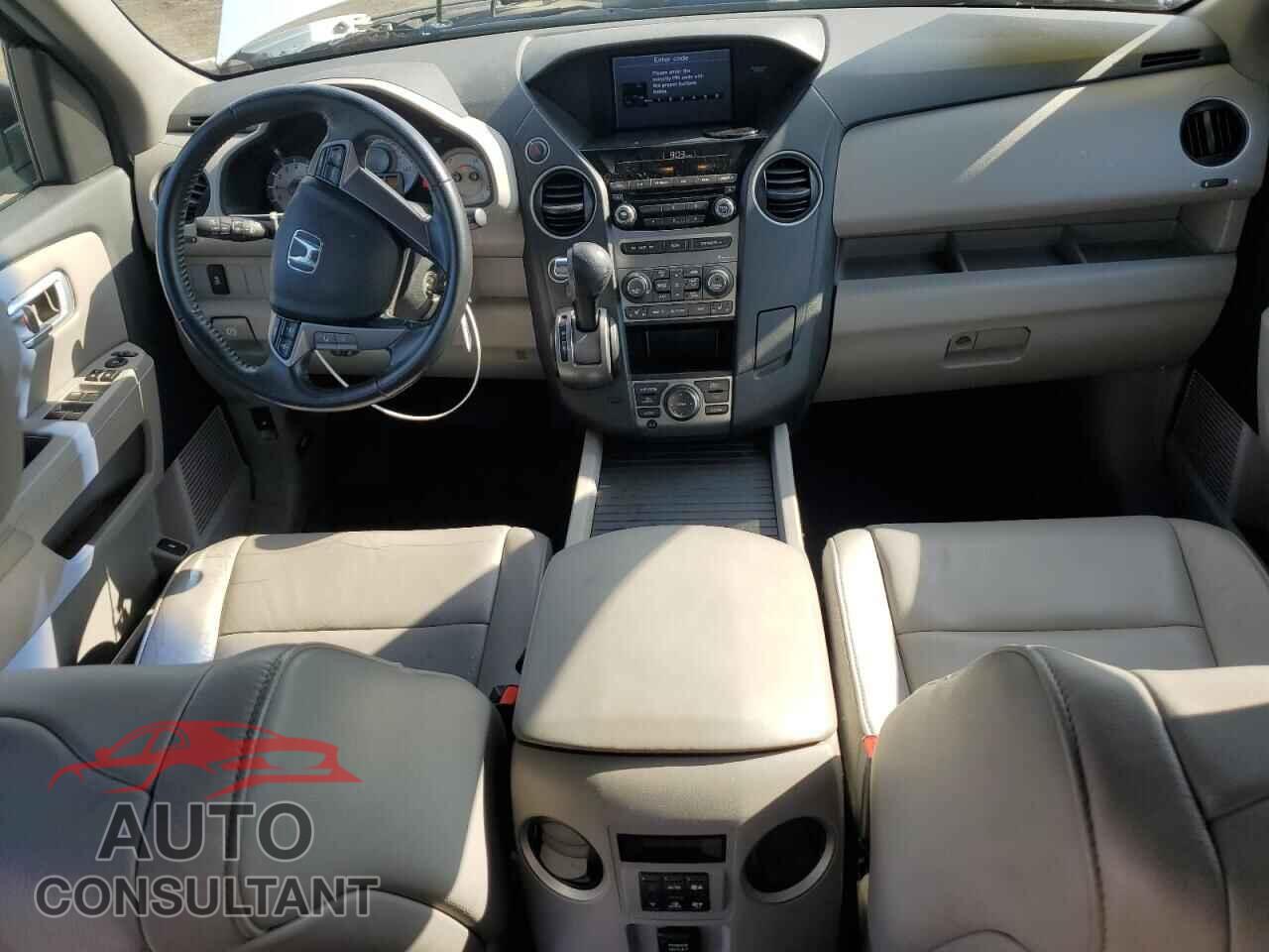 HONDA PILOT 2013 - 5FNYF4H77DB007206