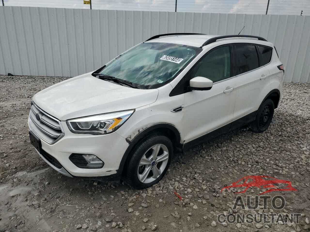 FORD ESCAPE 2017 - 1FMCU0G96HUE27446