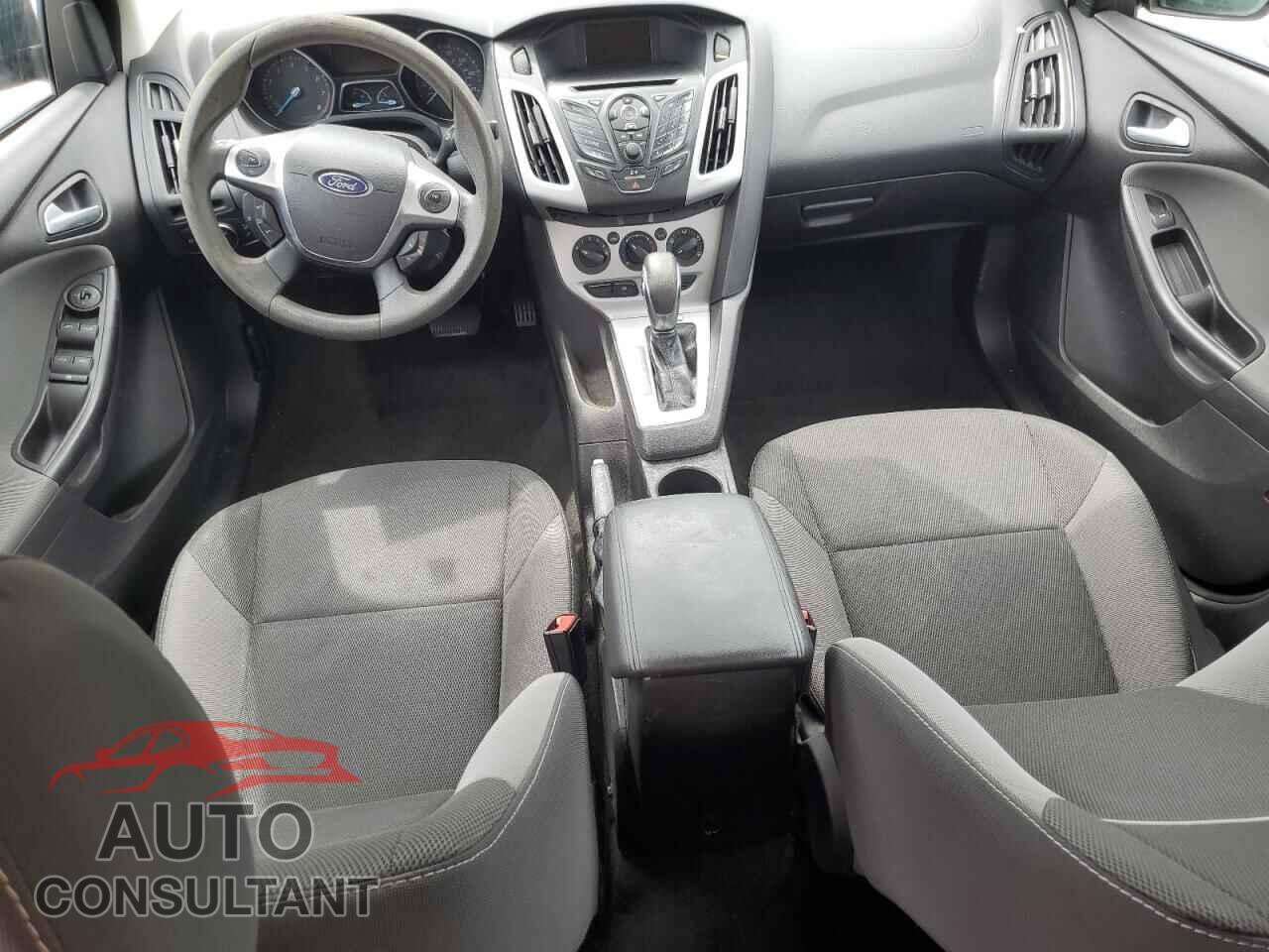 FORD FOCUS 2013 - 1FADP3F24DL342178