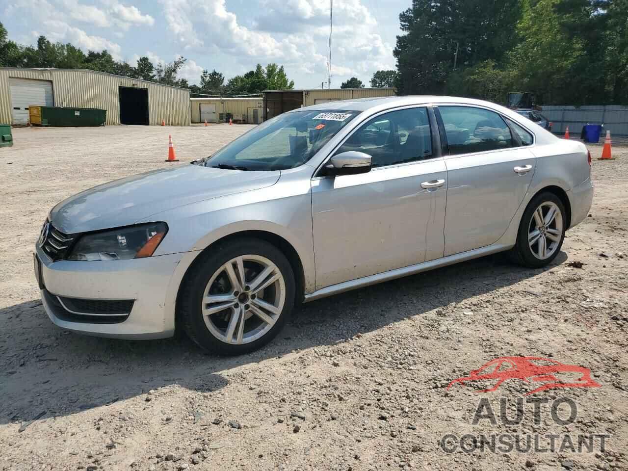 VOLKSWAGEN PASSAT 2014 - 1VWBT7A36EC047828