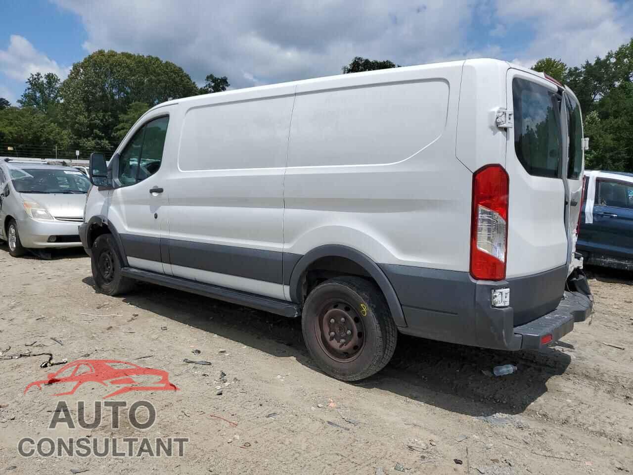 FORD TRANSIT 2015 - 1FTNR1ZM7FKB02805