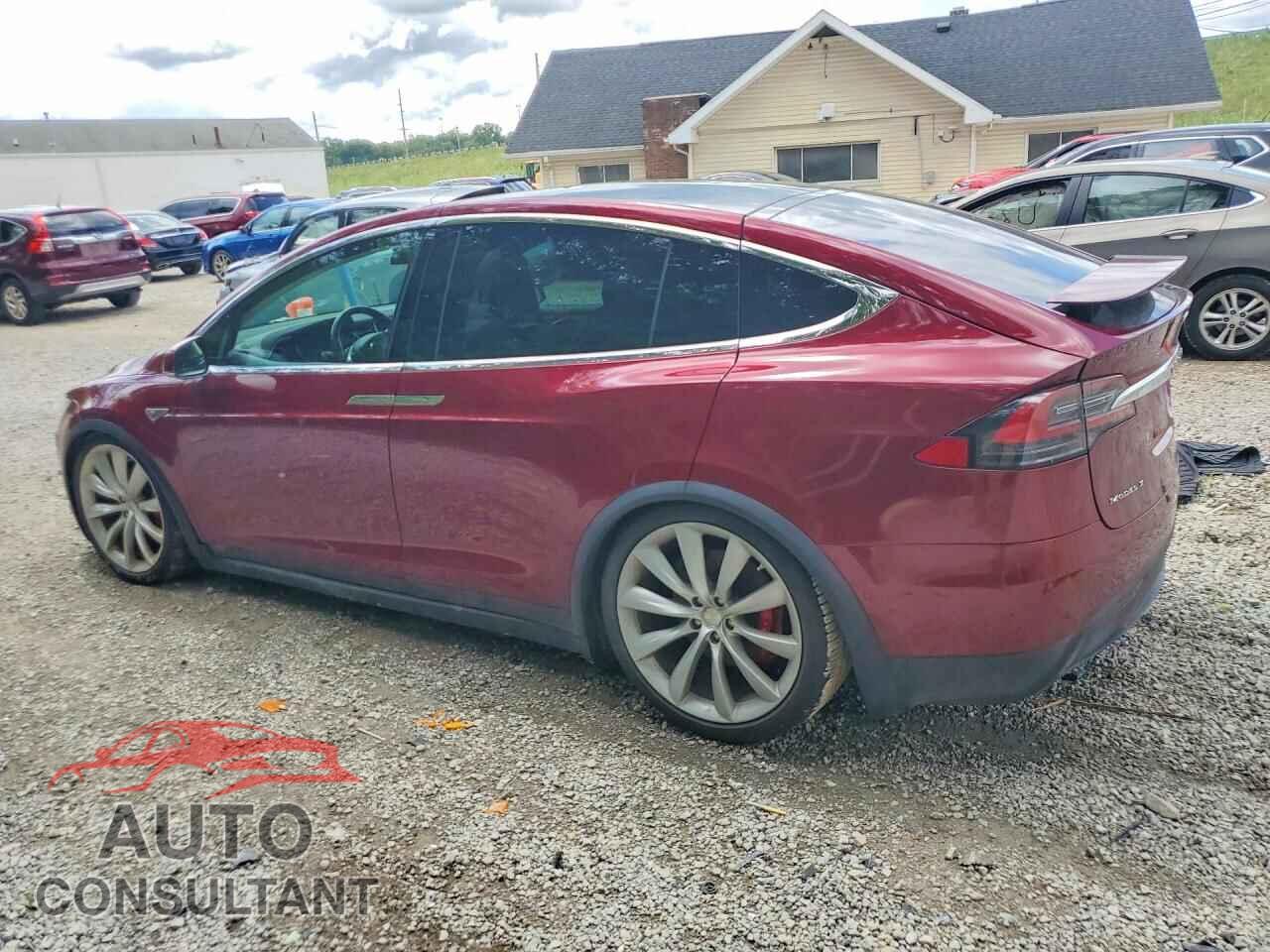 TESLA MODEL X 2016 - 5YJXCAE44GFF00040