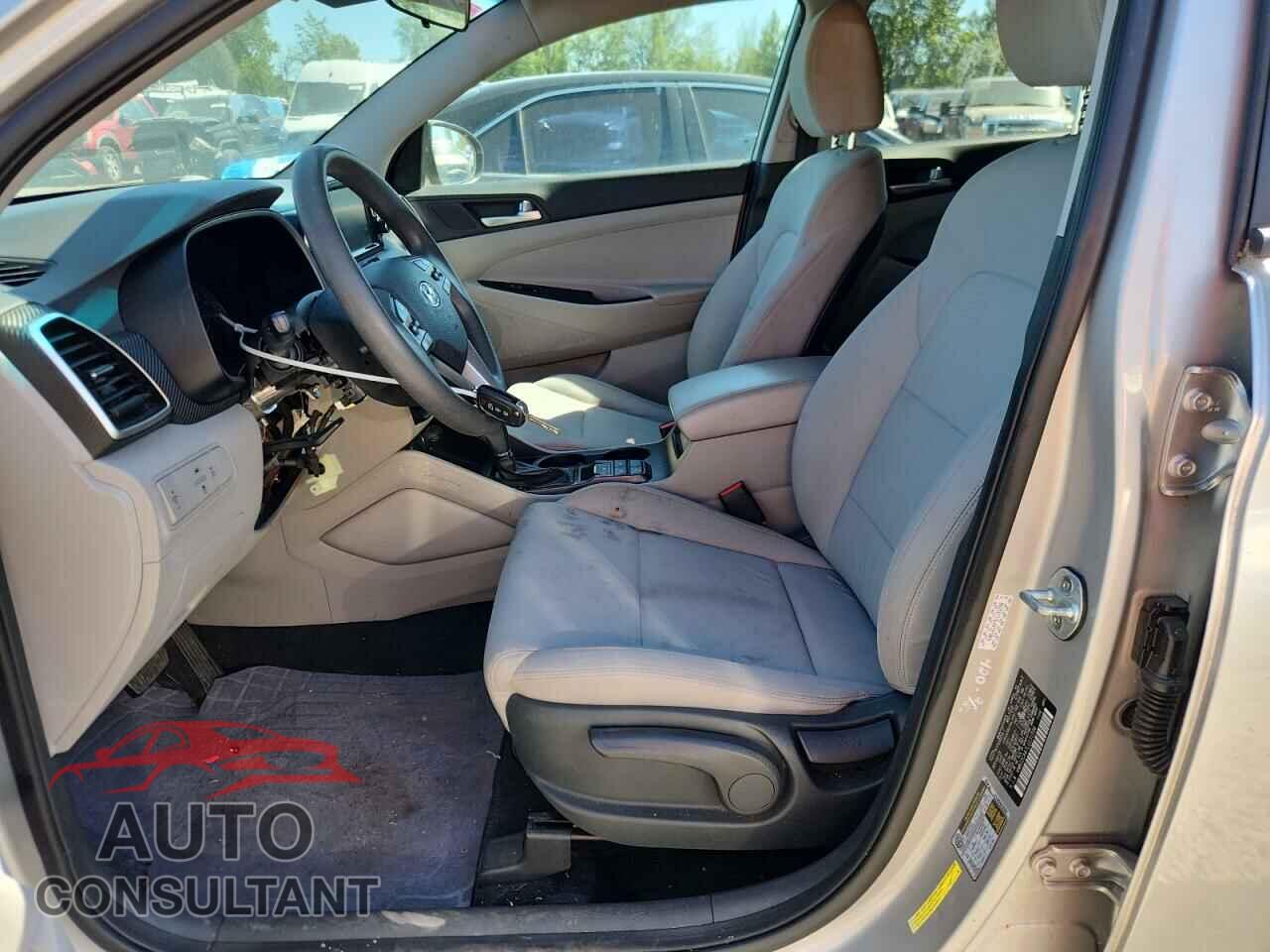 HYUNDAI TUCSON 2020 - KM8J2CA47LU131596