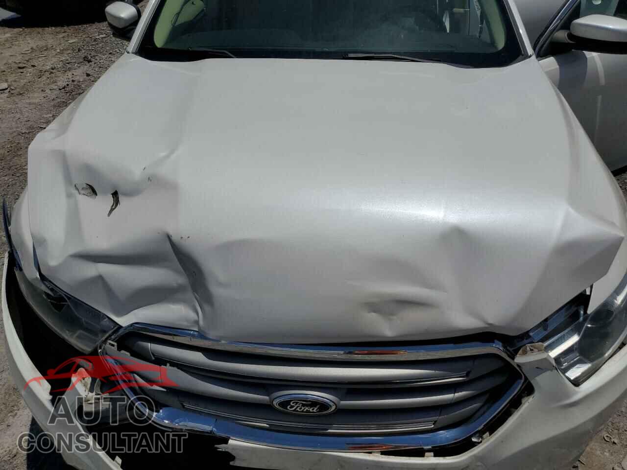 FORD TAURUS 2013 - 1FAHP2E84DG183270