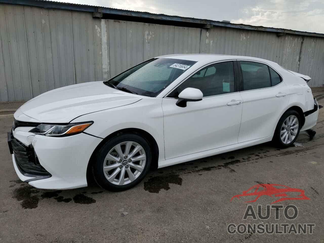 TOYOTA CAMRY 2018 - 4T1B11HK4JU147140