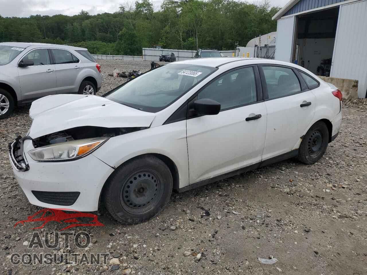 FORD FOCUS 2015 - 1FADP3E29FL381773