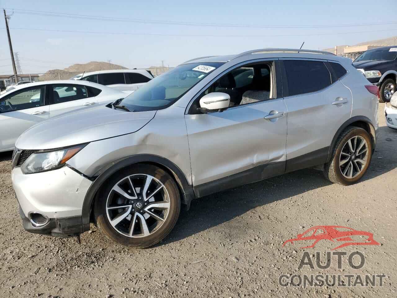 NISSAN ROGUE 2017 - JN1BJ1CR9HW112748