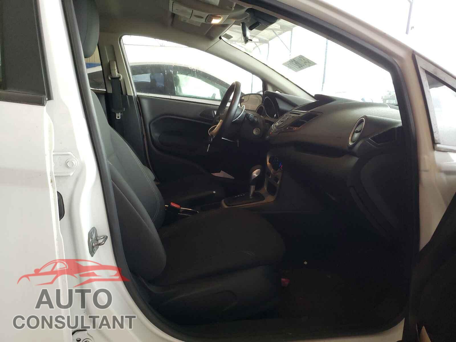 FORD FIESTA 2016 - 3FADP4EJ2GM150355