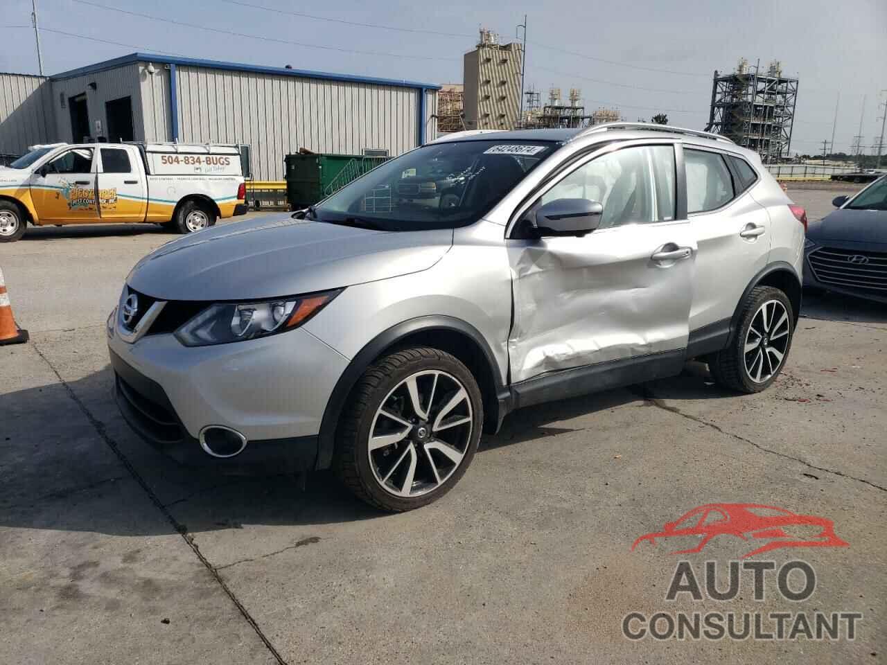 NISSAN ROGUE 2017 - JN1BJ1CP3HW006195