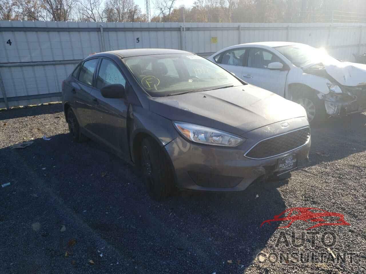 FORD FOCUS 2018 - 1FADP3E23JL221798