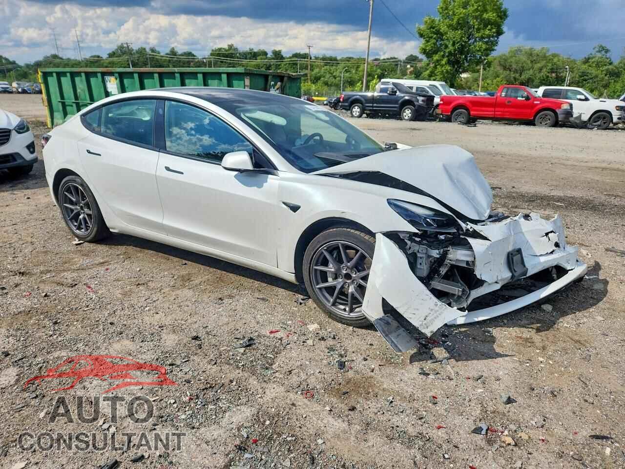 TESLA MODEL 3 2023 - 5YJ3E1EA4PF489469