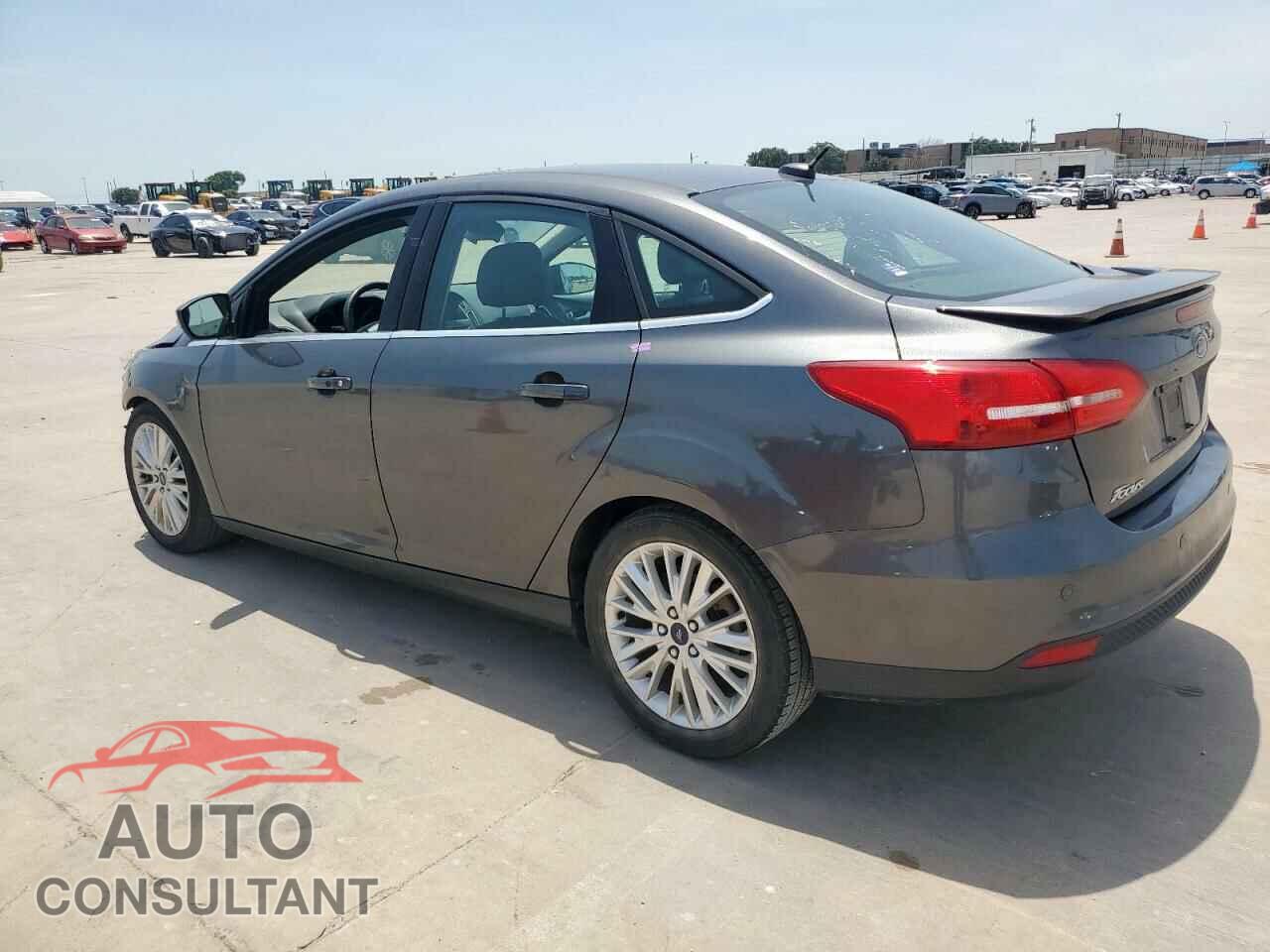 FORD FOCUS 2017 - 1FADP3J20HL253446