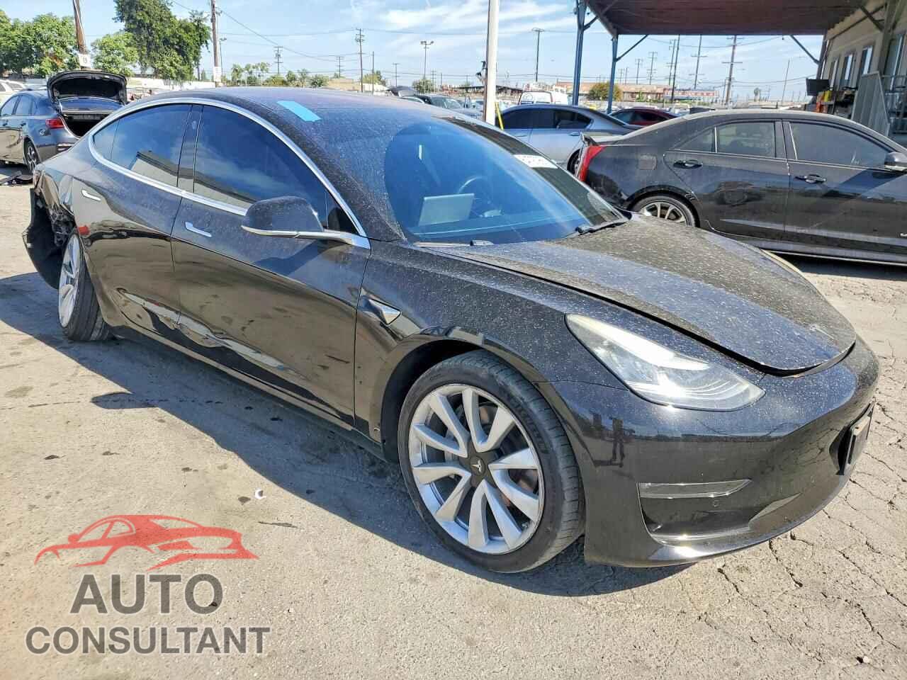 TESLA MODEL 3 2018 - 5YJ3E1EA0JF176376
