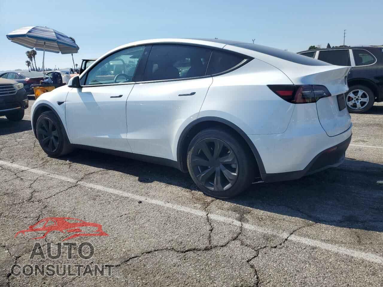 TESLA MODEL Y 2023 - 7SAYGDEE4PA063382