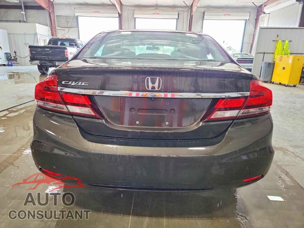 HONDA CIVIC 2013 - 2HGFB2F54DH547097