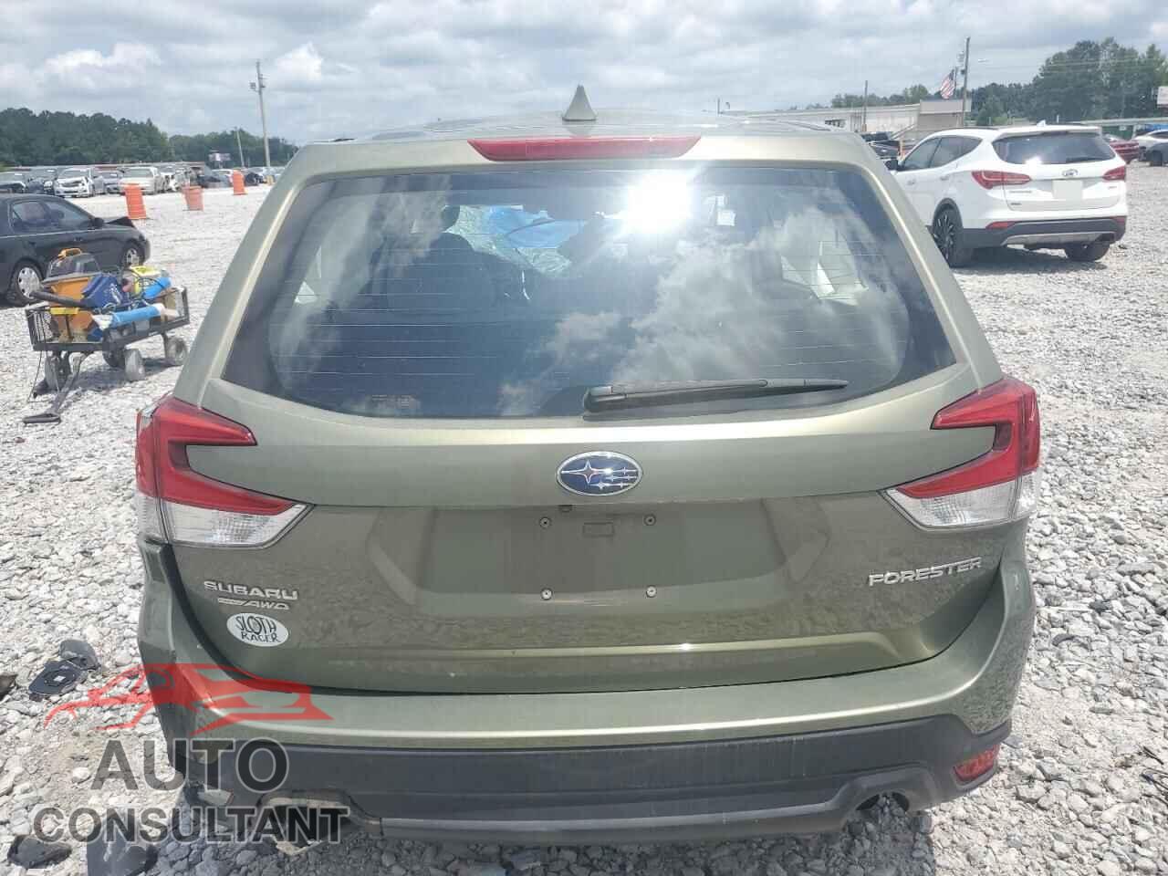 SUBARU FORESTER 2019 - JF2SKAAC5KH418478