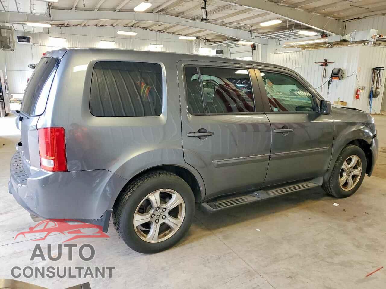 HONDA PILOT 2013 - 5FNYF4H72DB019795