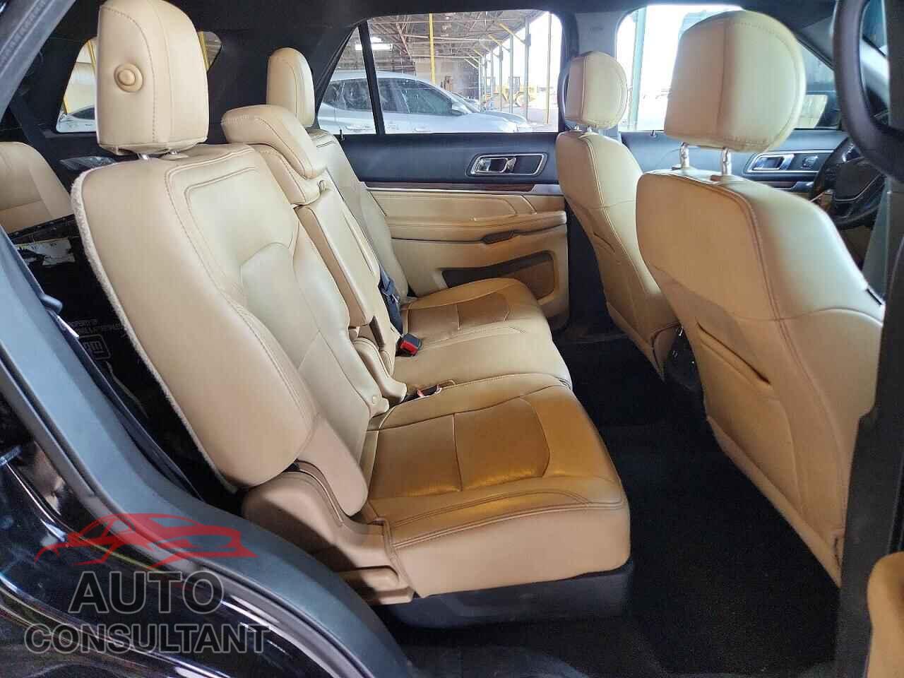 FORD EXPLORER 2017 - 1FM5K7F85HGD04476