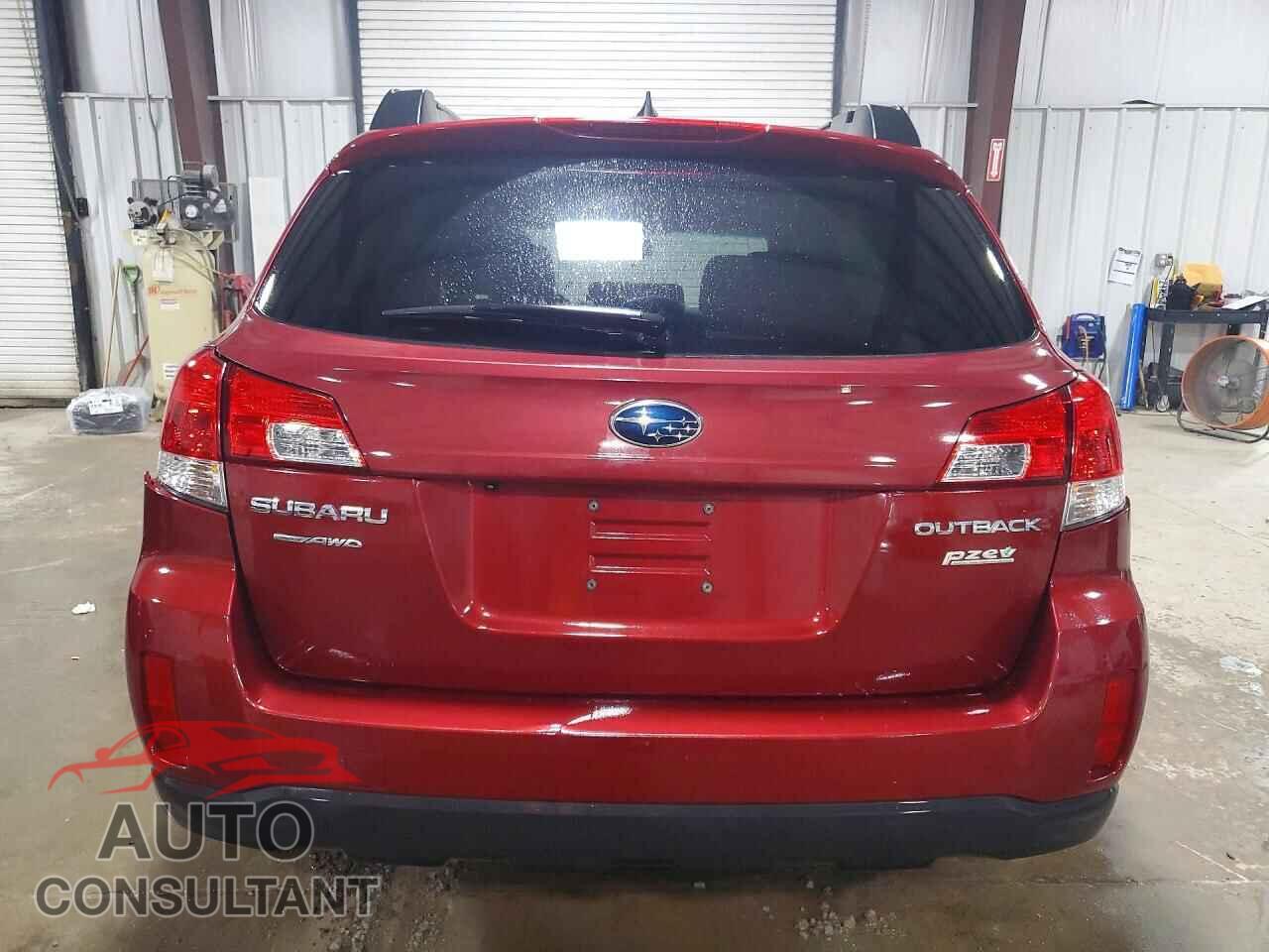 SUBARU OUTBACK 2014 - 4S4BRBLC4E3204723