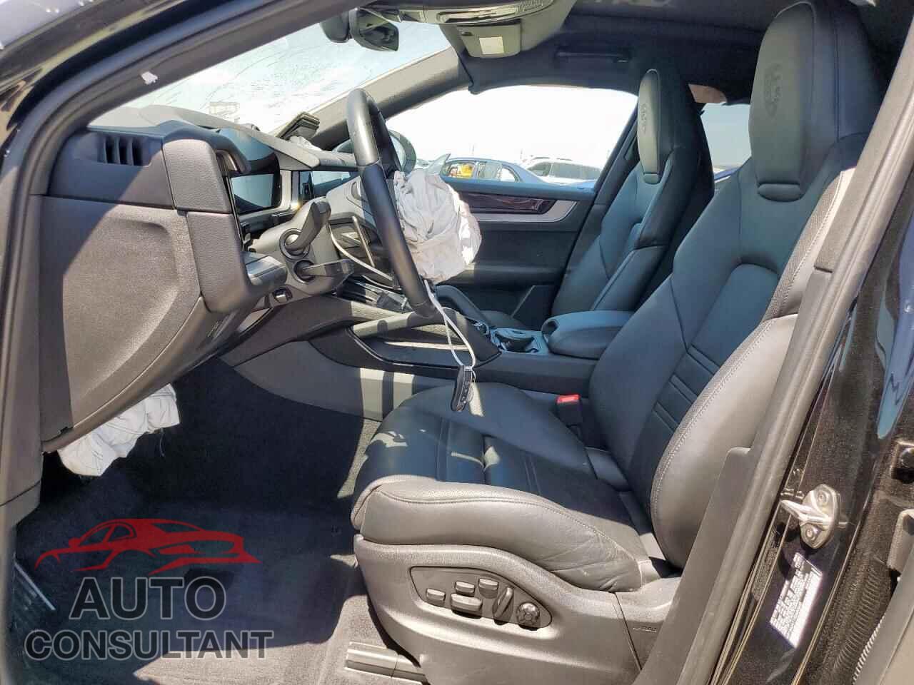 PORSCHE CAYENNE 2024 - WP1BA2AY1RDA50643