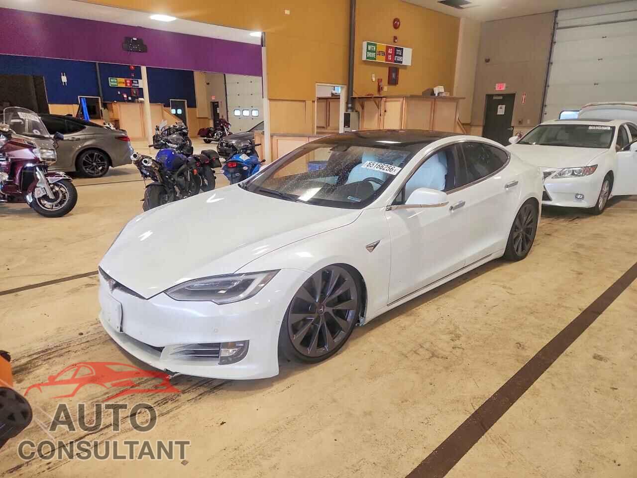 TESLA MODEL S 2020 - 5YJSA1E23LF414188