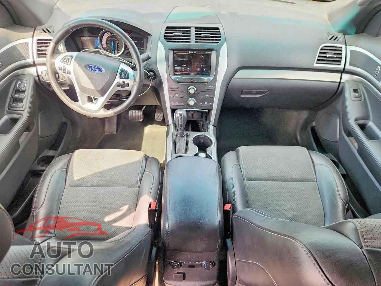 FORD EXPLORER 2015 - 1FM5K7D80FGA14503
