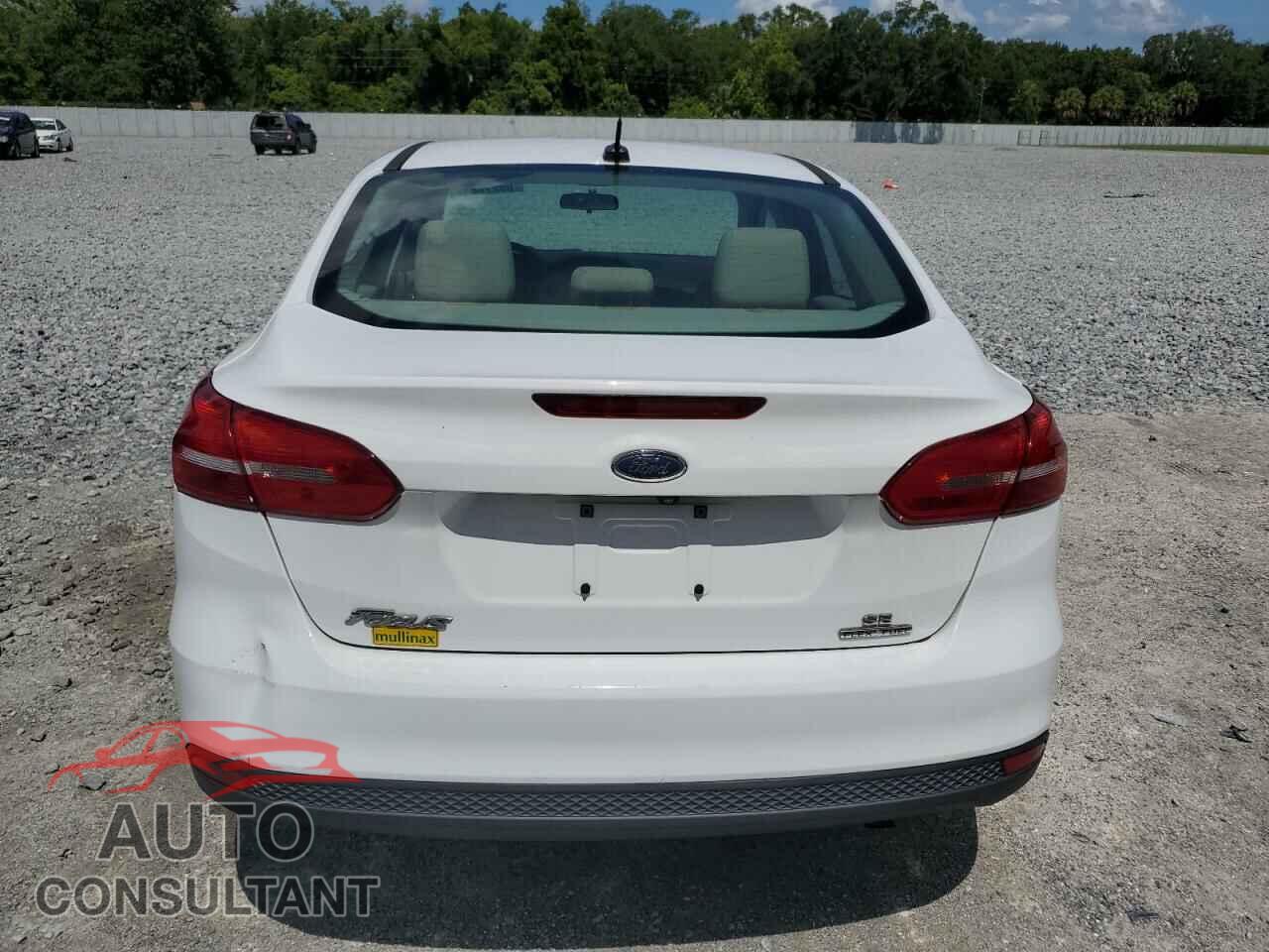 FORD FOCUS 2016 - 1FADP3F22GL304677