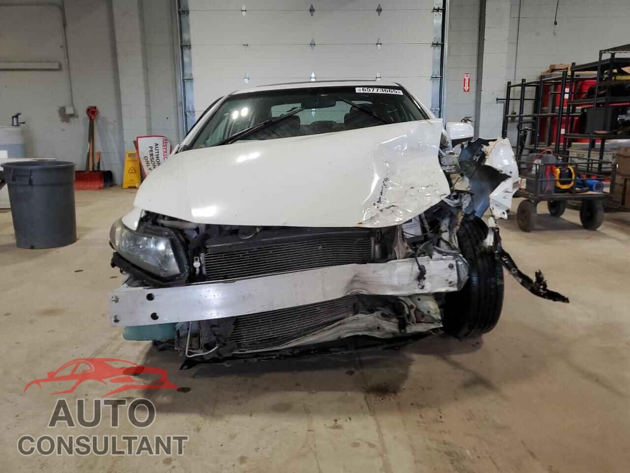 HONDA CIVIC 2015 - 2HGFB2F57FH018794