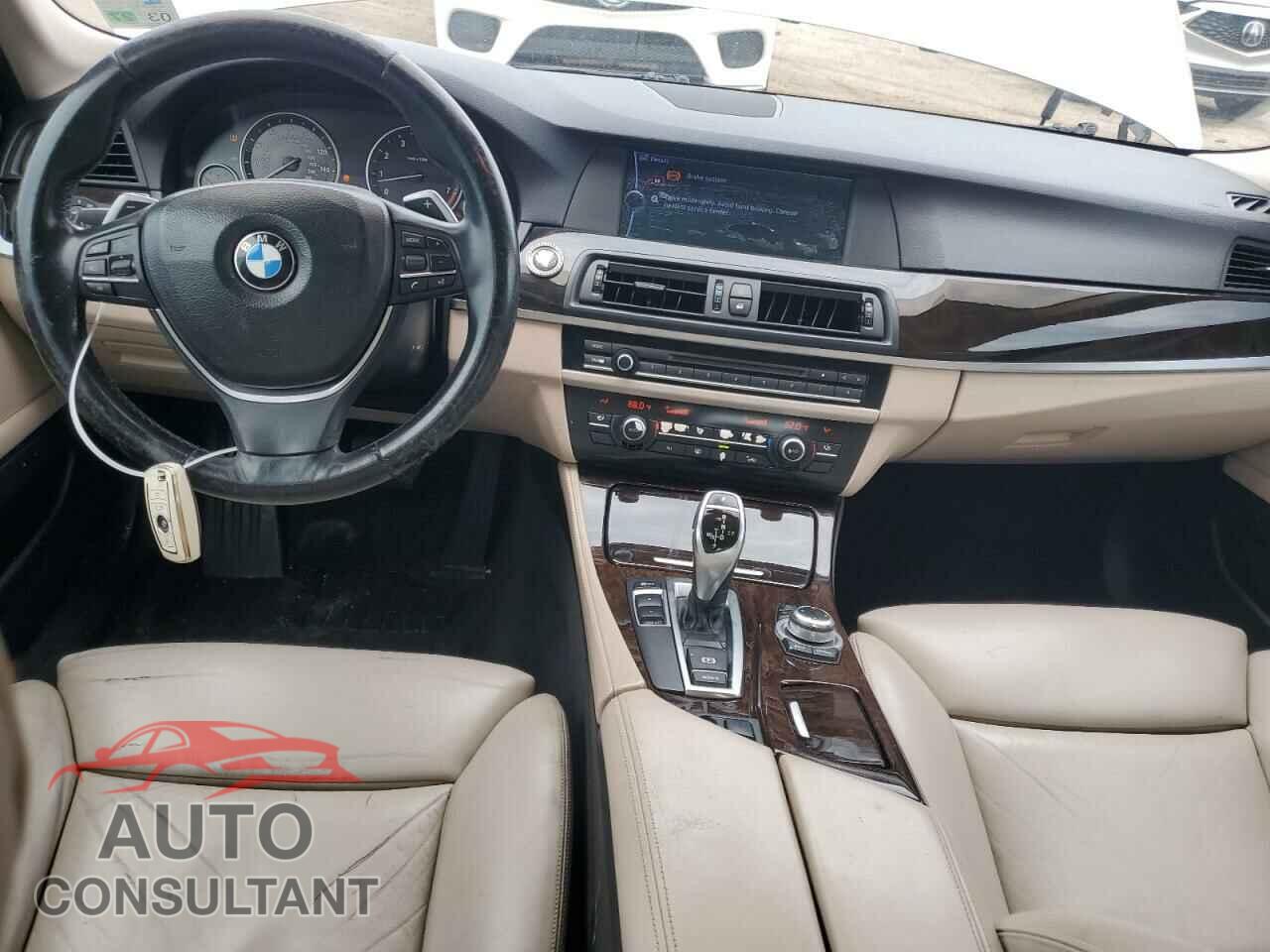 BMW 5 SERIES 2011 - WBAFR7C58BC266865