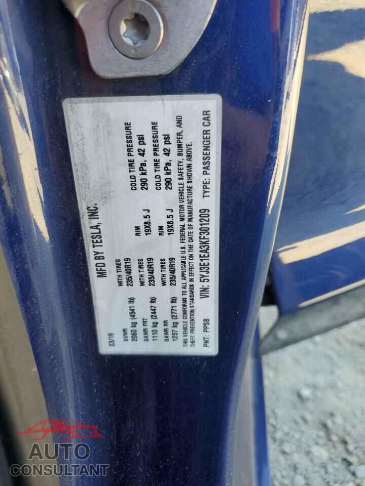 TESLA MODEL 3 2019 - 5YJ3E1EA3KF301209