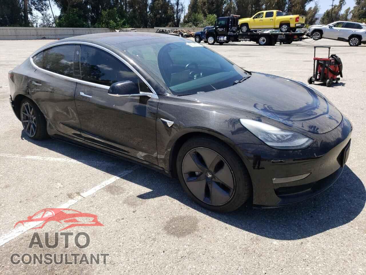 TESLA MODEL 3 2019 - 5YJ3E1EB3KF199032