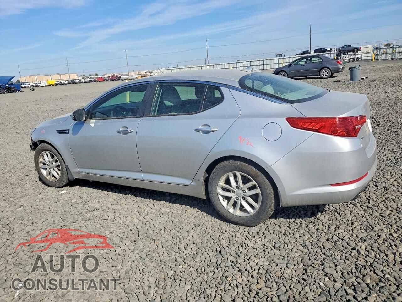 KIA OPTIMA 2013 - KNAGM4A71D5384205