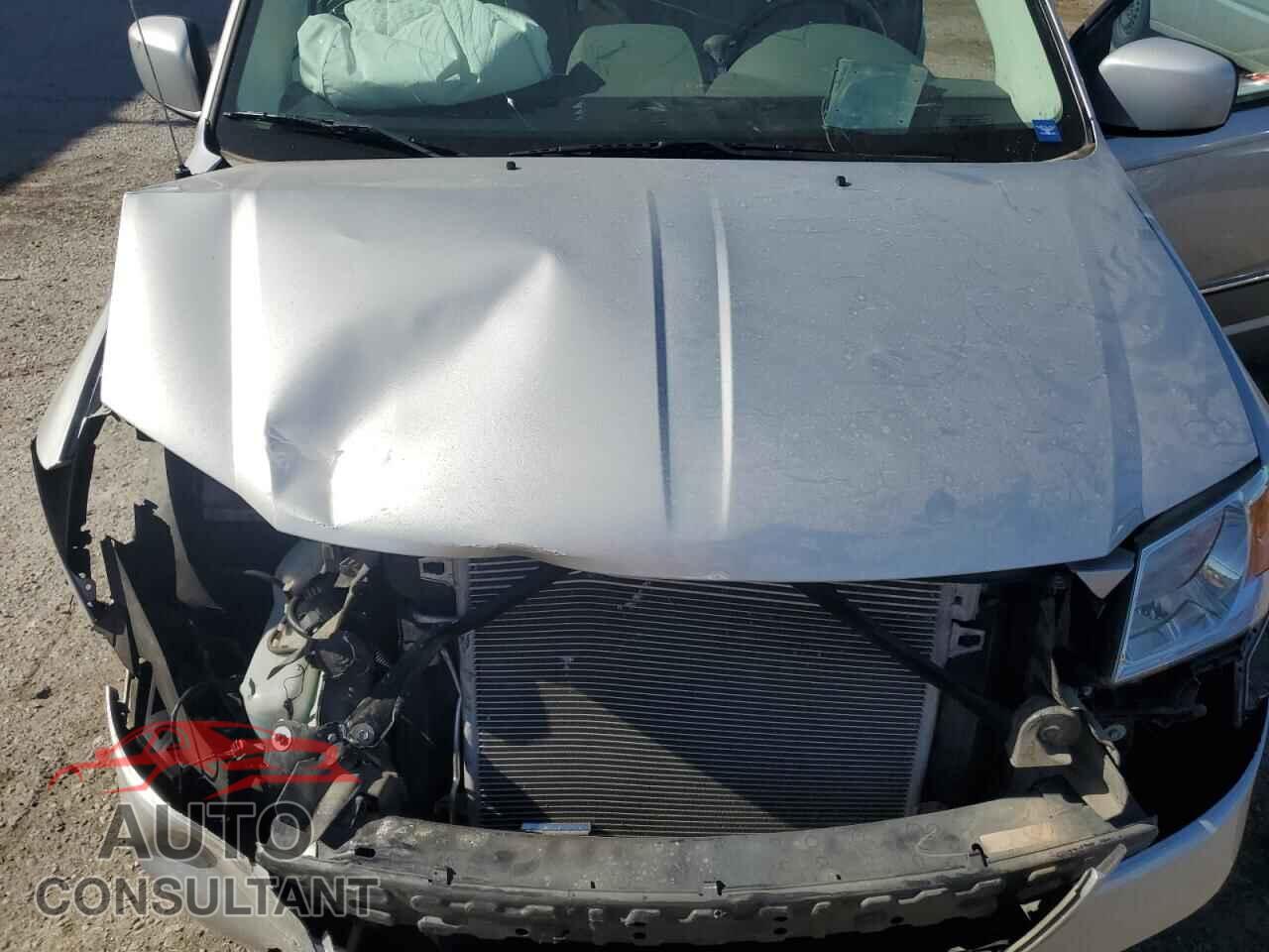 DODGE CARAVAN 2010 - 2D4RN5D18AR146844