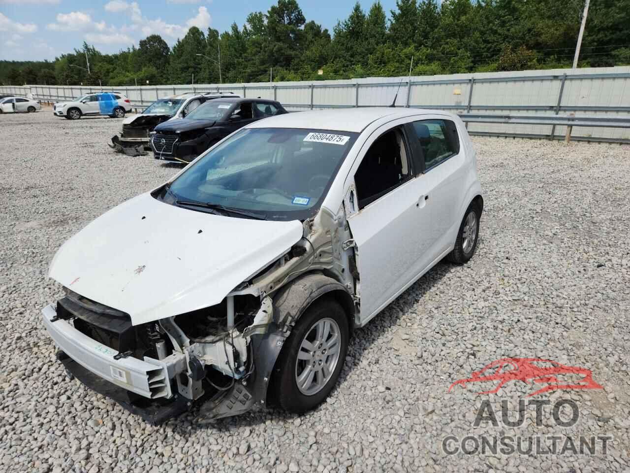 CHEVROLET SONIC 2012 - 1G1JC6SH1C4131378