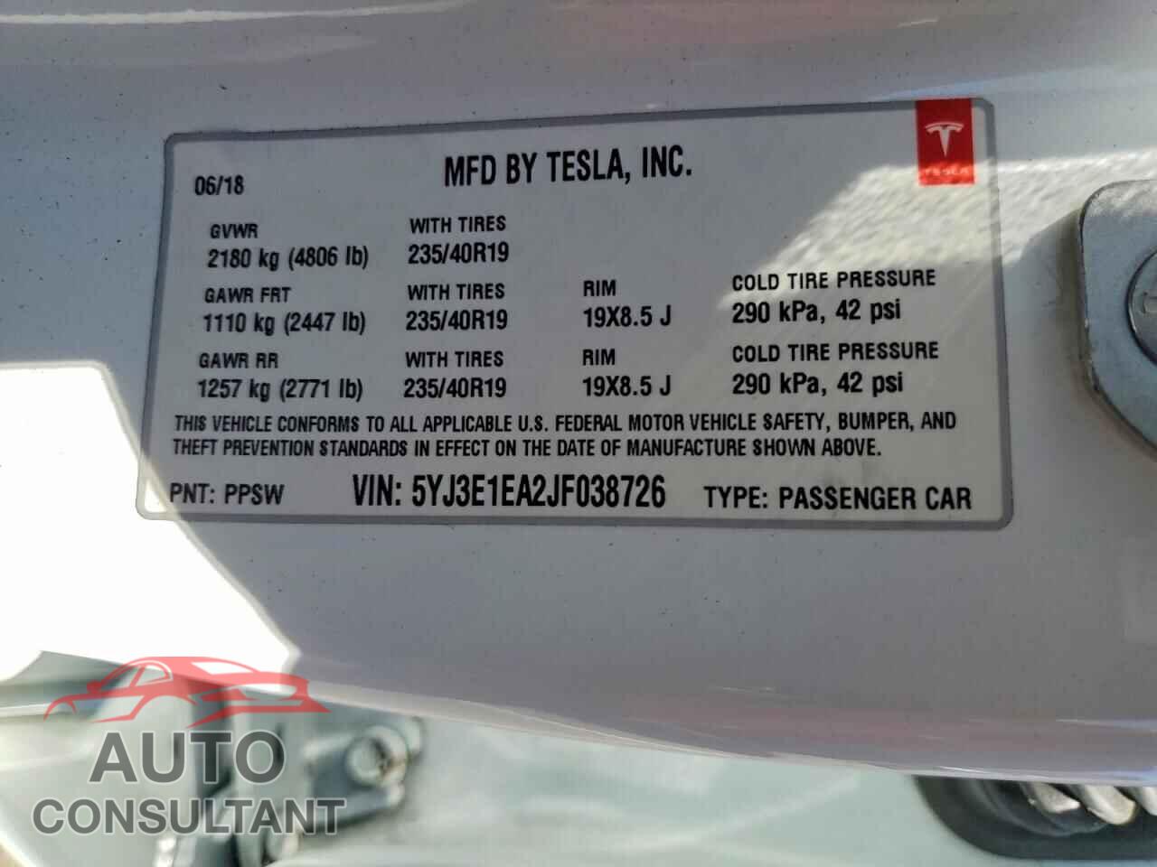 TESLA MODEL 3 2018 - 5YJ3E1EA2JF038726