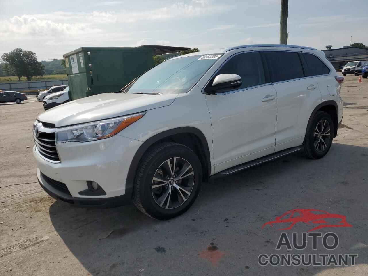 TOYOTA HIGHLANDER 2016 - 5TDKKRFHXGS158003