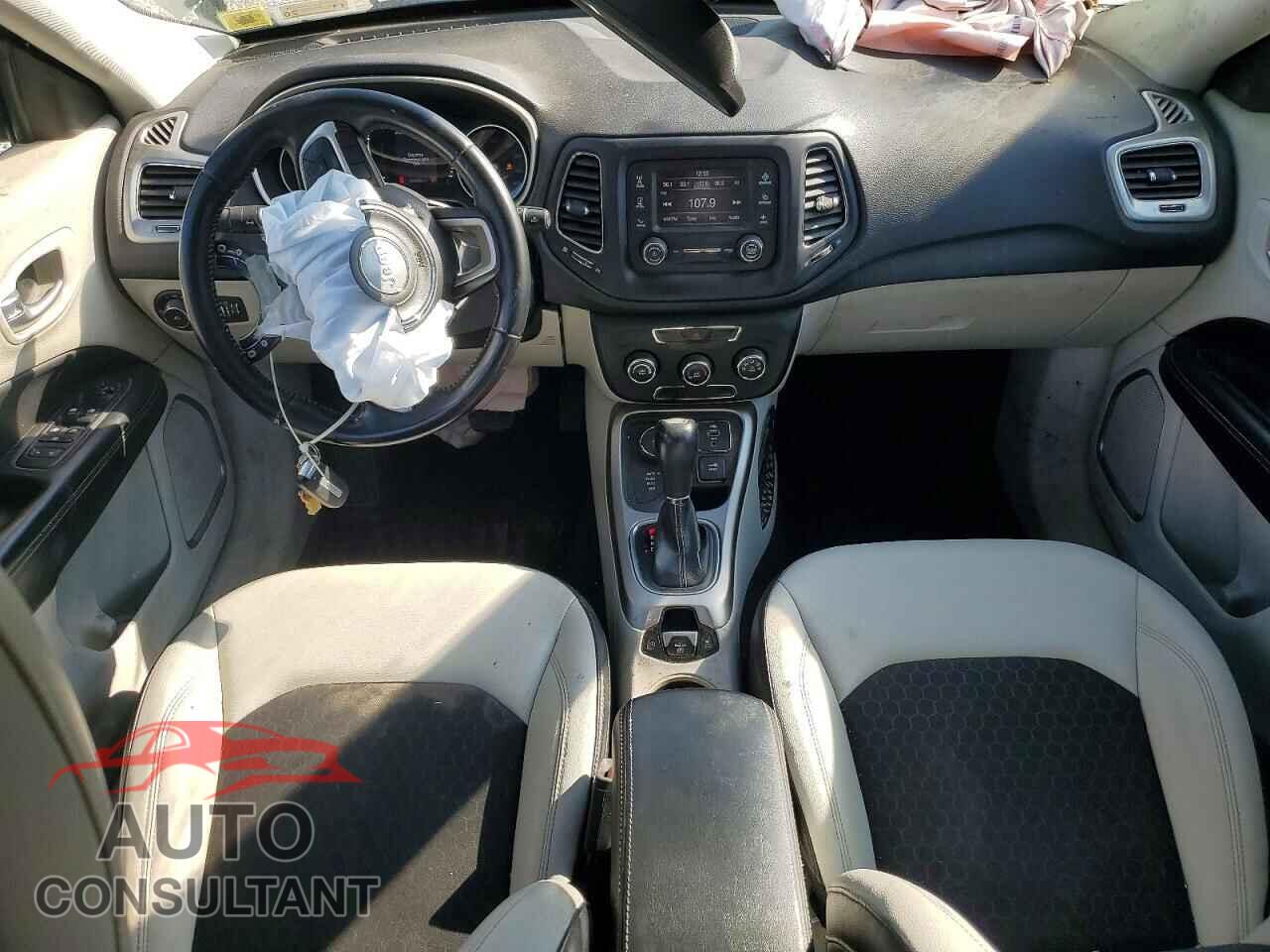 JEEP COMPASS 2018 - 3C4NJDBB6JT150028