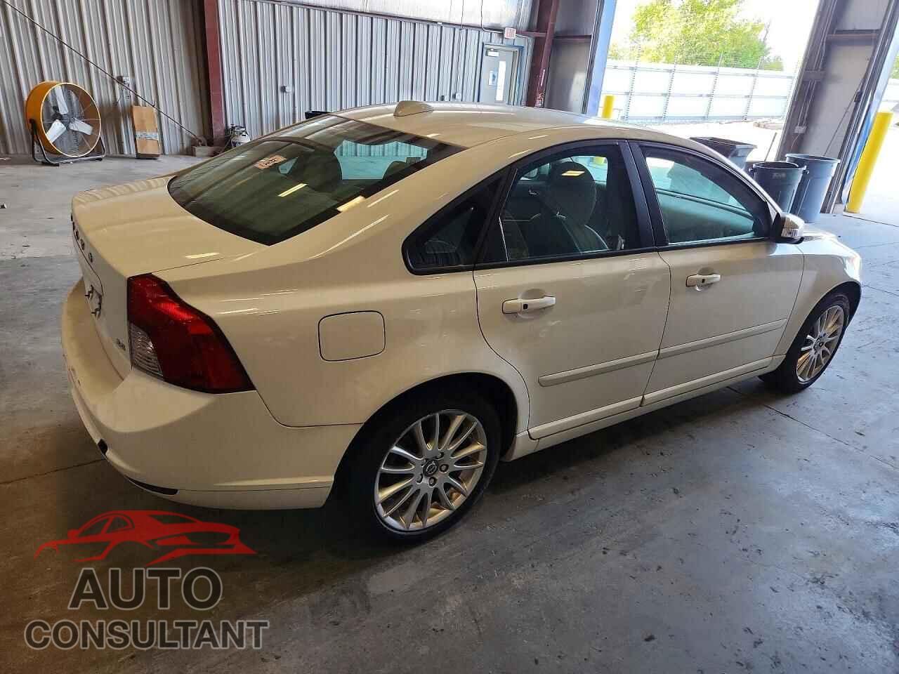 VOLVO S40 2010 - YV1390MS8A2510059