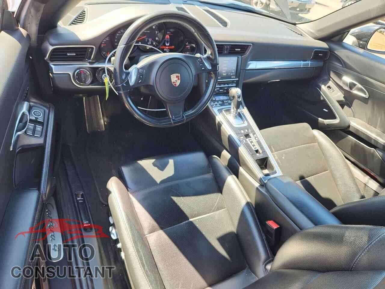 PORSCHE 911 2014 - WP0CA2A93ES140364