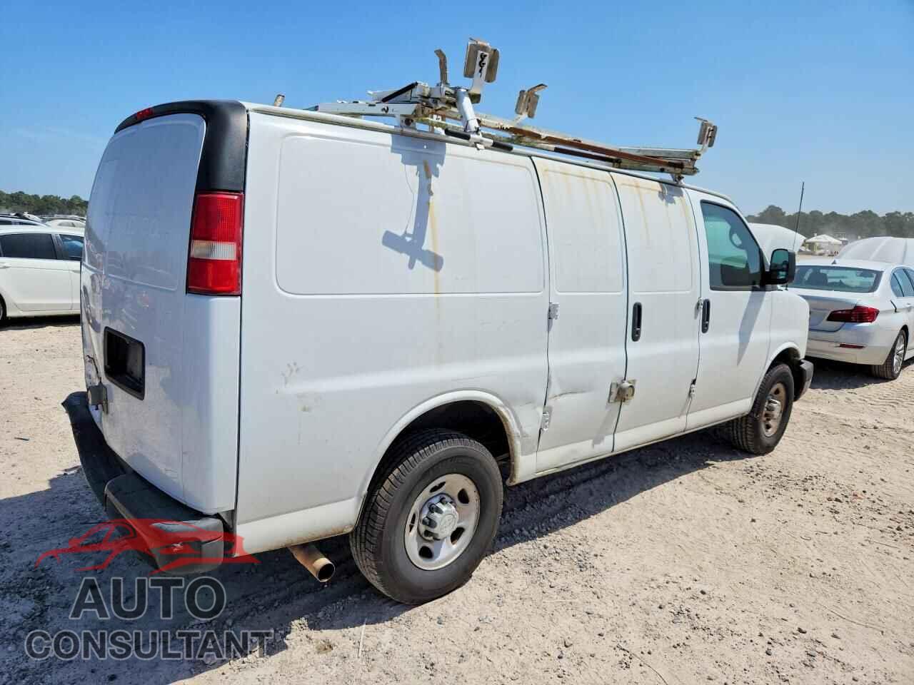 CHEVROLET EXPRESS 2015 - 1GCWGFCF0F1235803